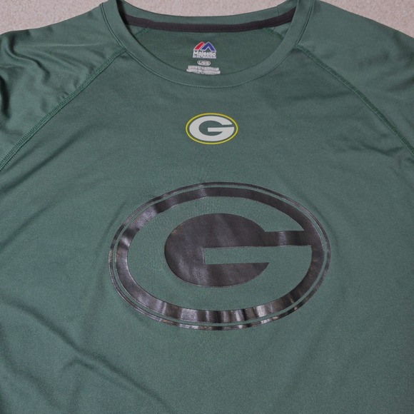 Majestic Green Bay Packers NFL T-Shirt Mens Size L Green Long Sleeve Cool Base - Picture 1 of 9